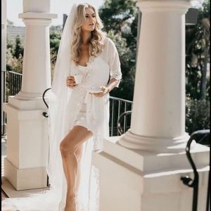 Le Rose Iris Lace Trim Maxi Bridal Robe